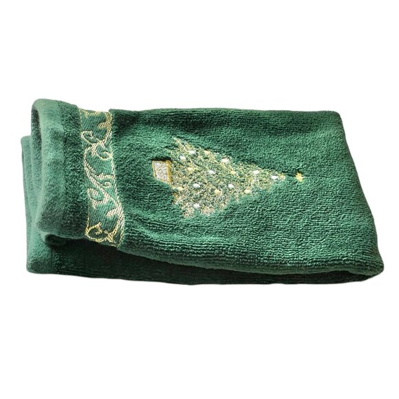 Cannon & St. Nicholaus Christmas Hand Towels With Embroidered Heart & Tree Desig - Picture 11 of 16